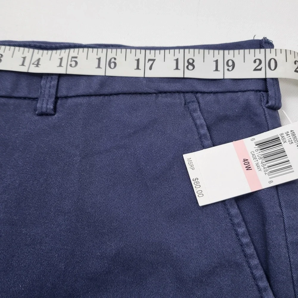 IZOD Men's Classic Saltwater Flat Front Chino Short Mens Size 40 Navy Blue 9.5in